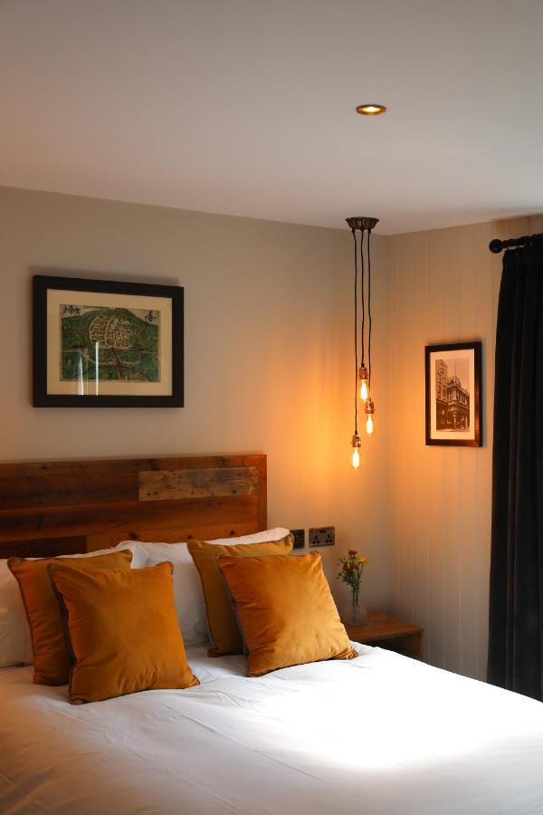 The Turks Head Hotel Exeter Exterior photo